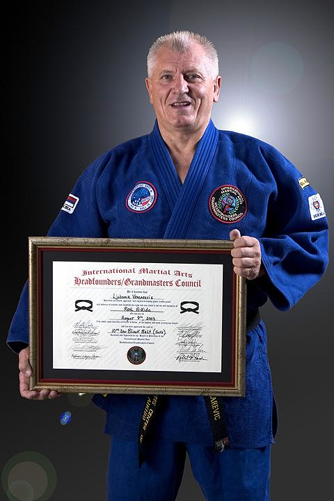 Любомир Врачар́евич